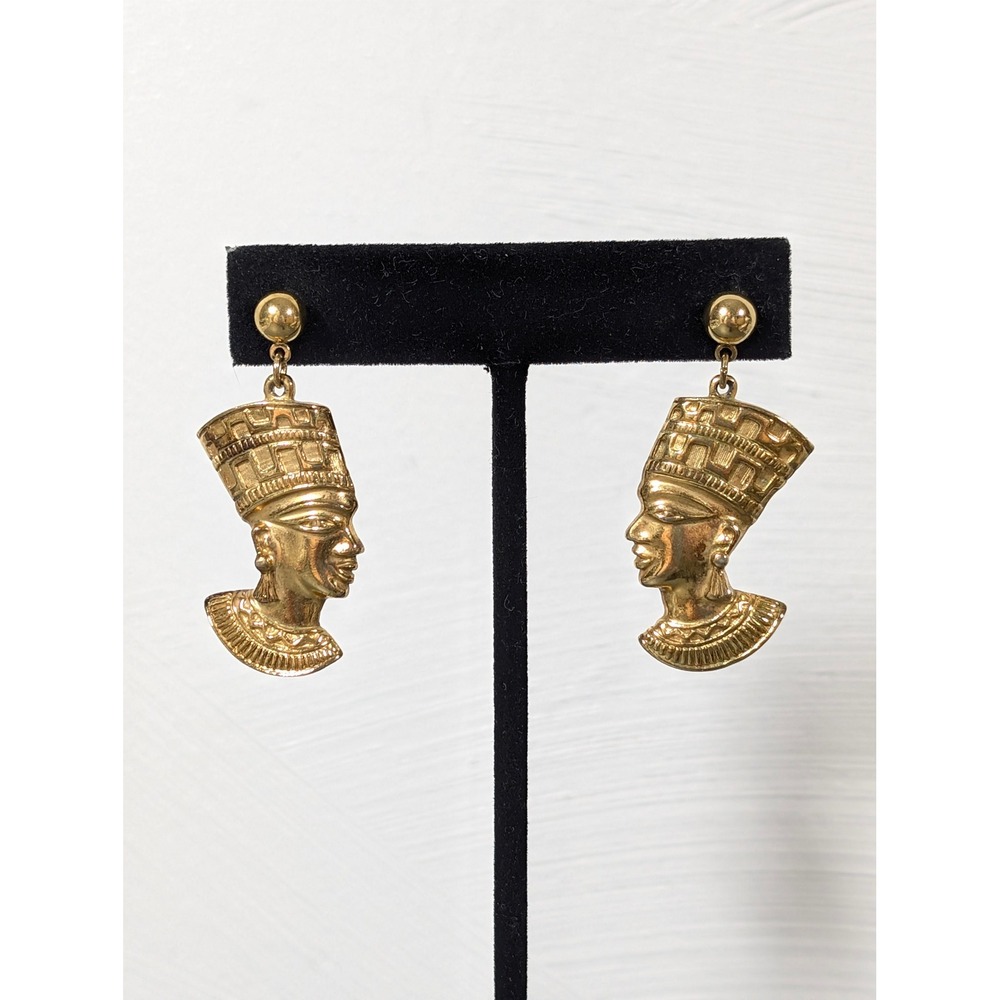 Vintage Avon Queen Nefertiti Gold Tone Pierced Earrings Egyptian‎ Revival